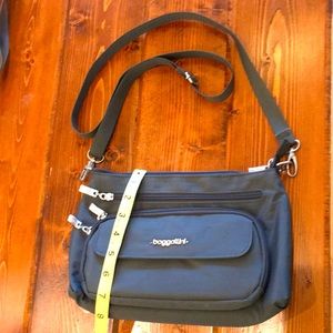 Baggallini Gray Everyday or Travel Crossbody Bag; 6 Zippers, 1 Open Pocket